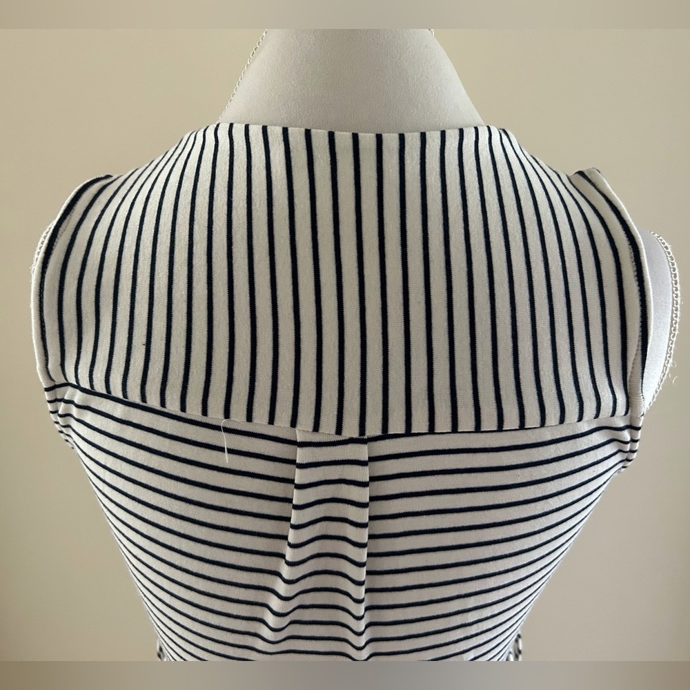 CUTE Striped Dress - Picture 6 of 7